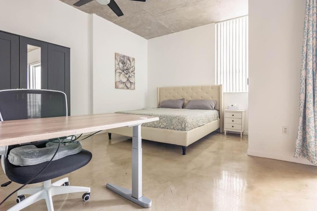 1Br Loft In Downtown With Bay View And Workspace マイアミ エクステリア 写真