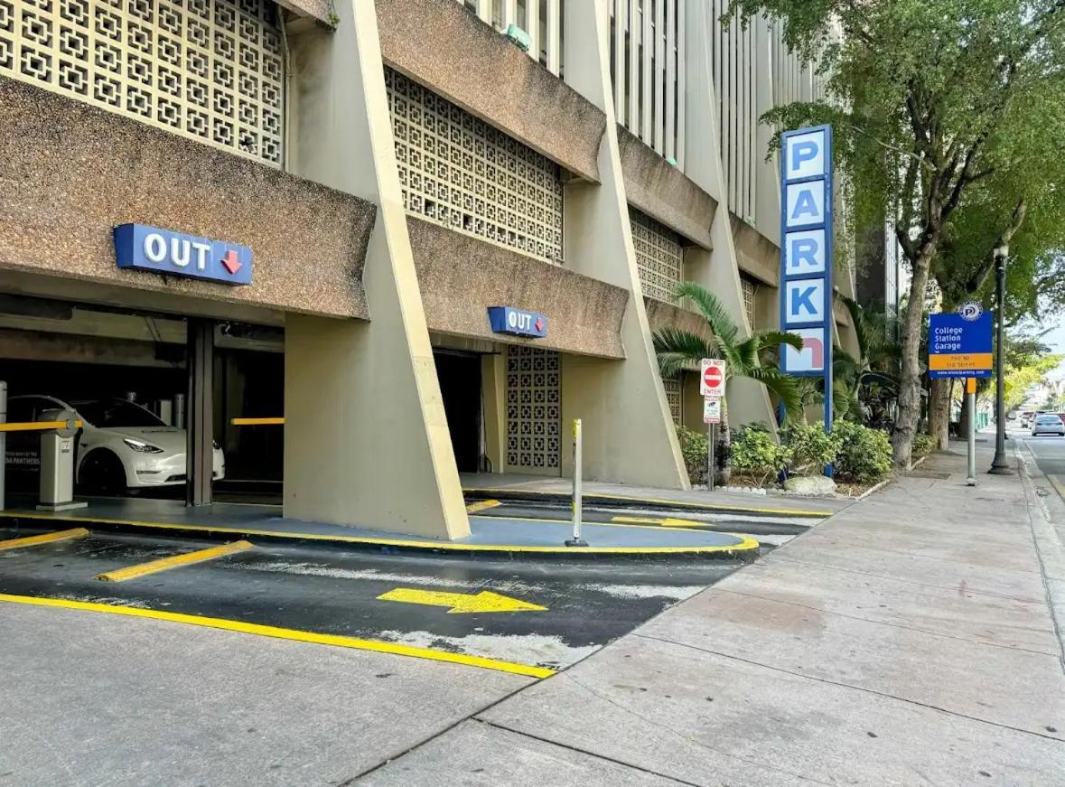 1Br Loft In Downtown With Bay View And Workspace マイアミ エクステリア 写真
